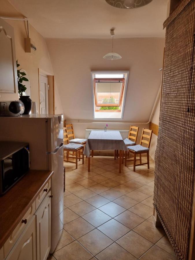 אגר Koerteszirom Apartman מראה חיצוני תמונה