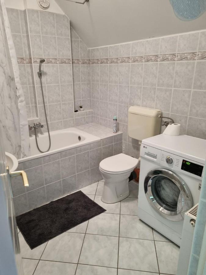 אגר Koerteszirom Apartman מראה חיצוני תמונה